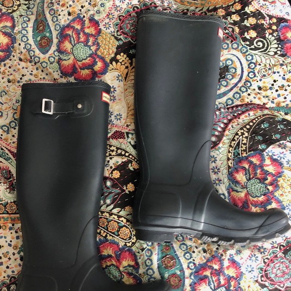 Hunter Boots Navy - Picture 1 of 6